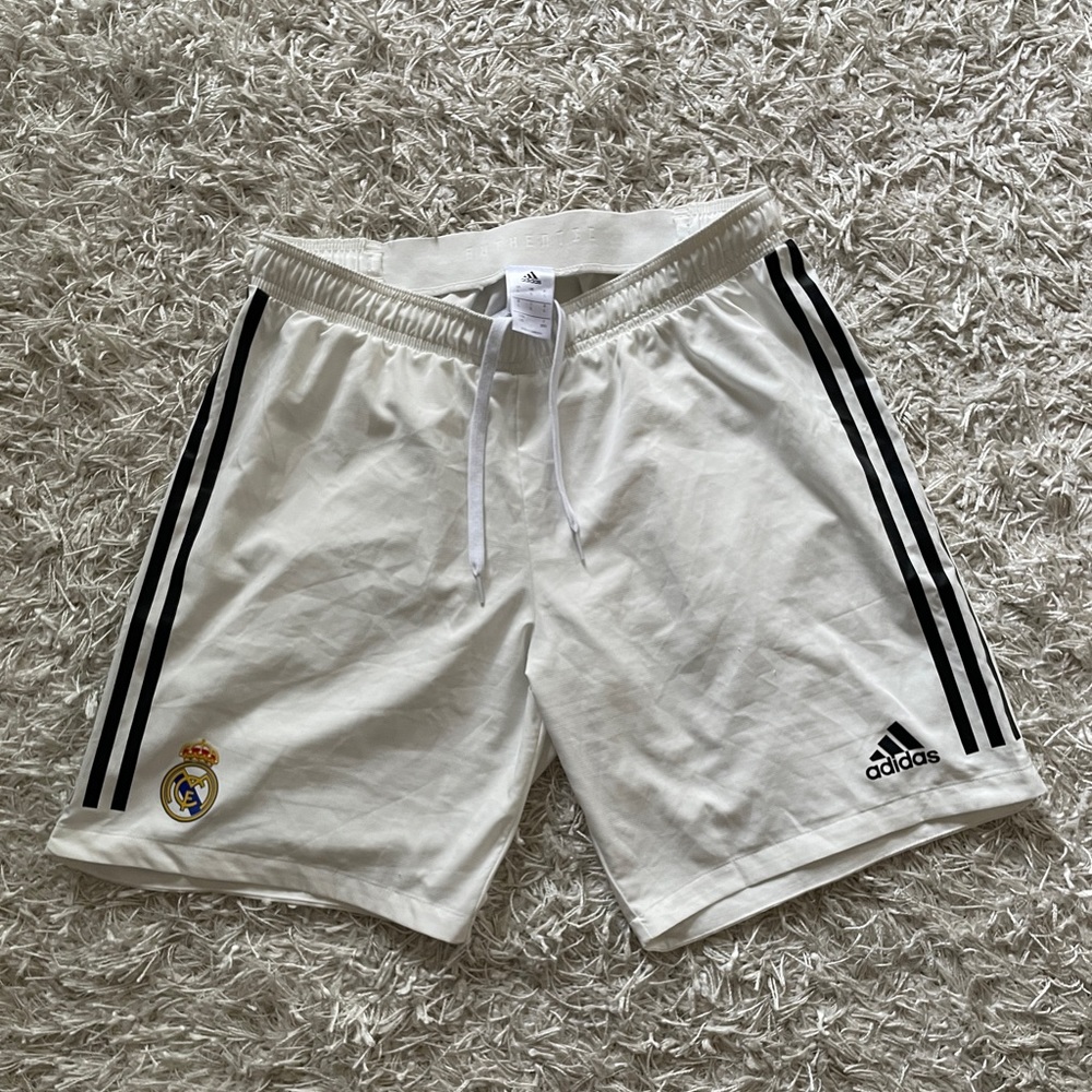 shorts Real Madrid